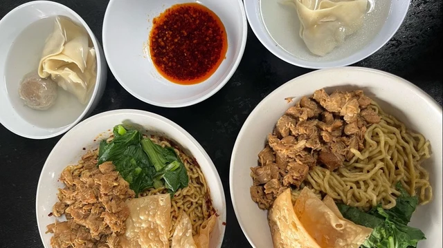 Mie Ayam Menjadi Simbol Kenangan Kebersamaan Teman