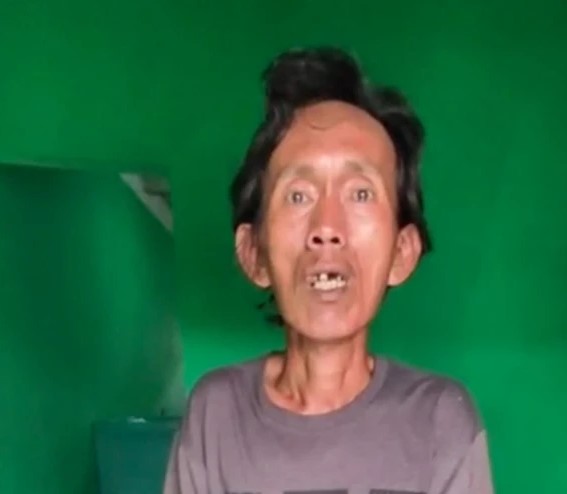 Pedagang Es Gabus Ditendang Sepatu Boots, Kini Takut Jualan