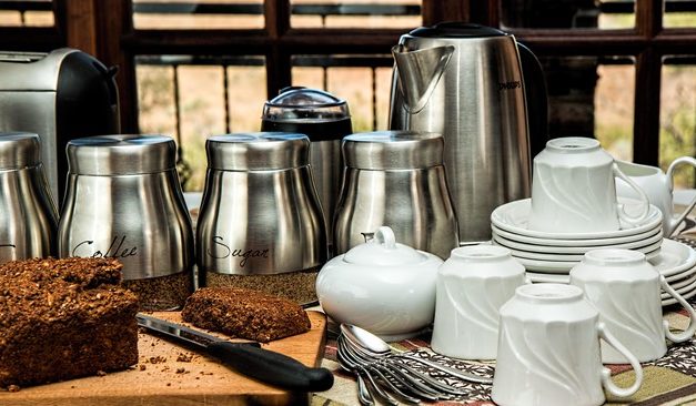 Analisis Peran Industri Coffee Shop terhadap Inflasi Perkotaan