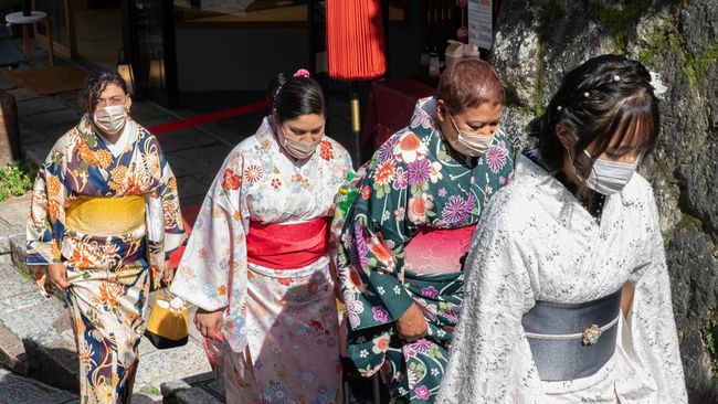 Rekor Kunjungan Turis Jepang Meroket, Capai 42,7 Juta