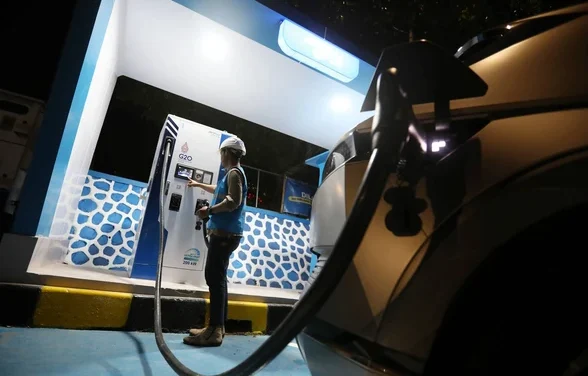 Beban Listrik Naik, Sri Lanka Larang Cas Mobil Listrik di Malam Hari