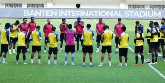 Arema FC Berburu Kemenangan di Ramadan