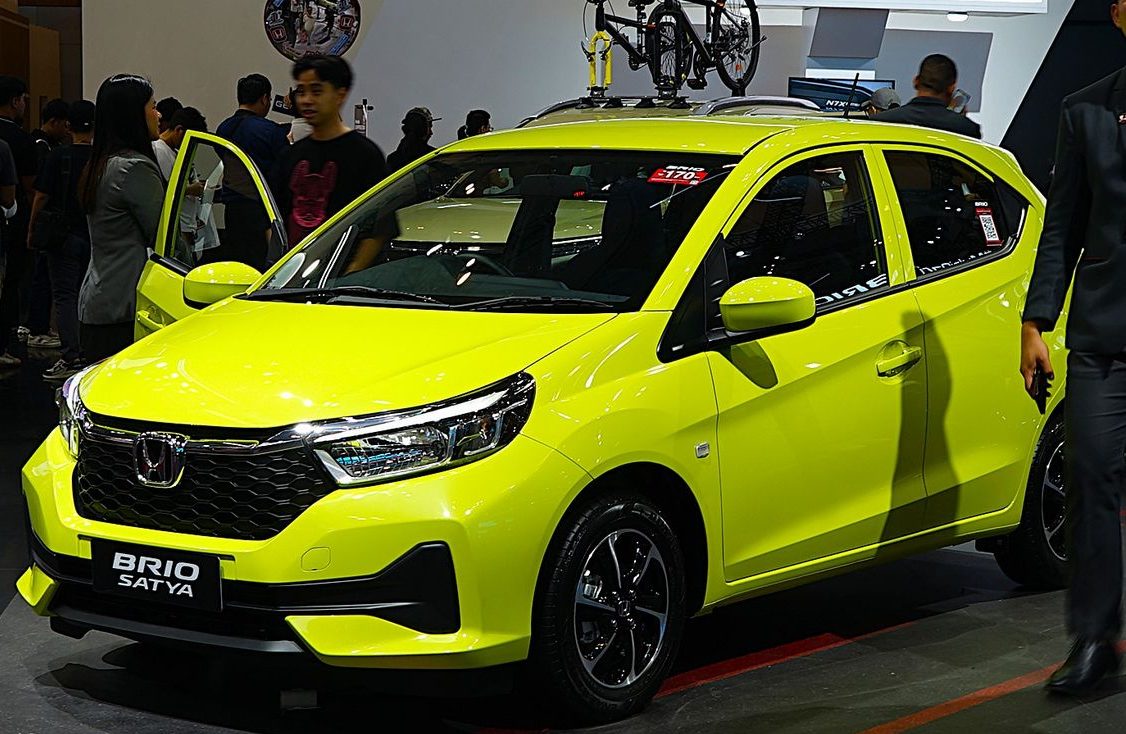 Honda Brio Satya sebagai mobil LCGC terlaris Februari 2026