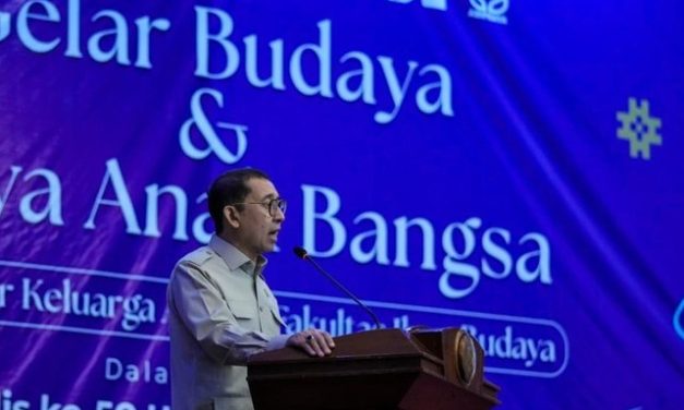 Fadli Zon Soroti Digitalisasi Budaya di Universitas Sebelas Maret