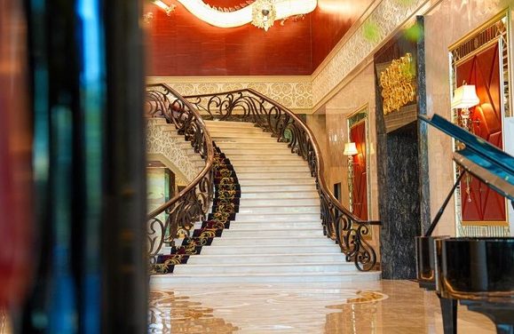 Staycation Mewah Surabaya Rp 900 Ribuan