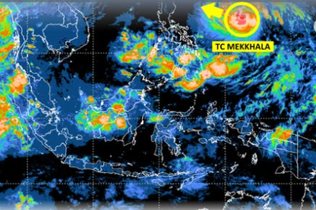 Peta pemantauan Siklon Tropis Mekkhala oleh BMKG di Laut Filipina