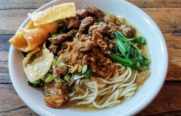3 Resep Mie Ayam Ala Abang-Abang, Gurih, Enak, dan Praktis