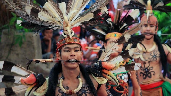 Tari Mandau, Warisan Budaya Dayak yang Memukau