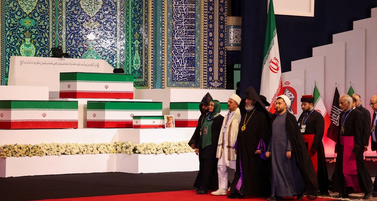 Alasan Dubes RI Tak Hadiri Penghormatan Ali Khamenei