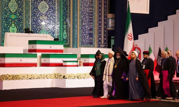 Alasan Dubes RI Tak Hadiri Penghormatan Ali Khamenei