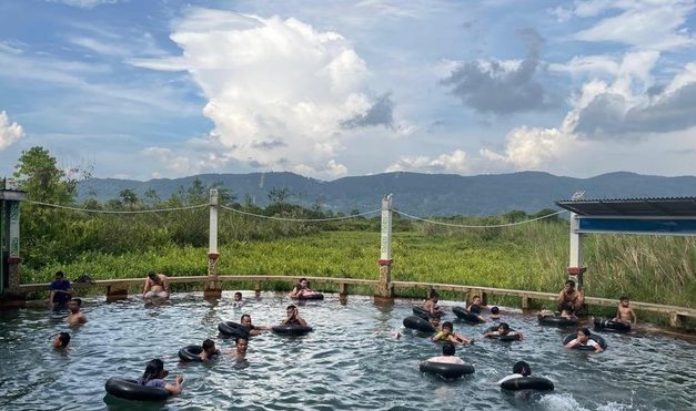 Air Soda Parbubu, Wisata Langka yang Wajib Dicoba di Tarutung