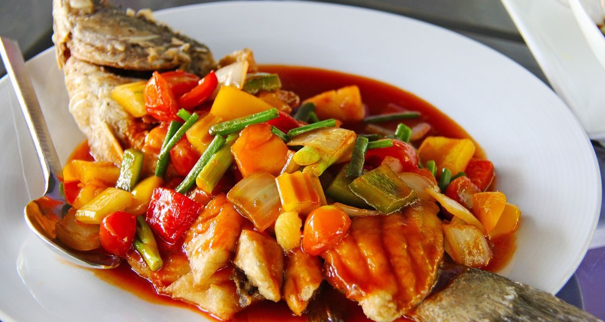 Resep Nila Goreng Asam Manis, Lauk Renyah dengan Saus Segar untuk Keluarga
