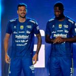 Persib Perkenalkan Tiga Jersey Baru untuk Super League 2026-2027