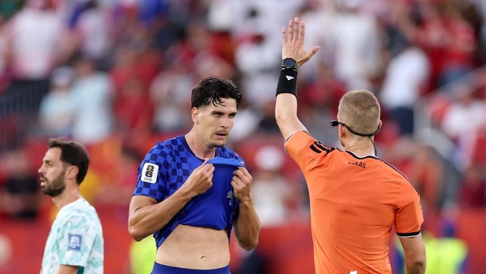 Manchester United Bidik Igor Matanovic untuk Tambah Opsi di Lini Serang